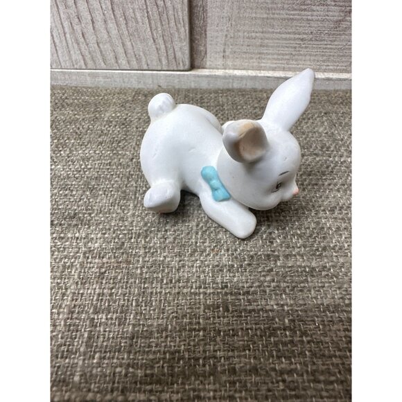 Russ Berrie & Co Taiwan Ceramic White Bunny Figurine with Blue Bow Collectible - Picture 1 of 8